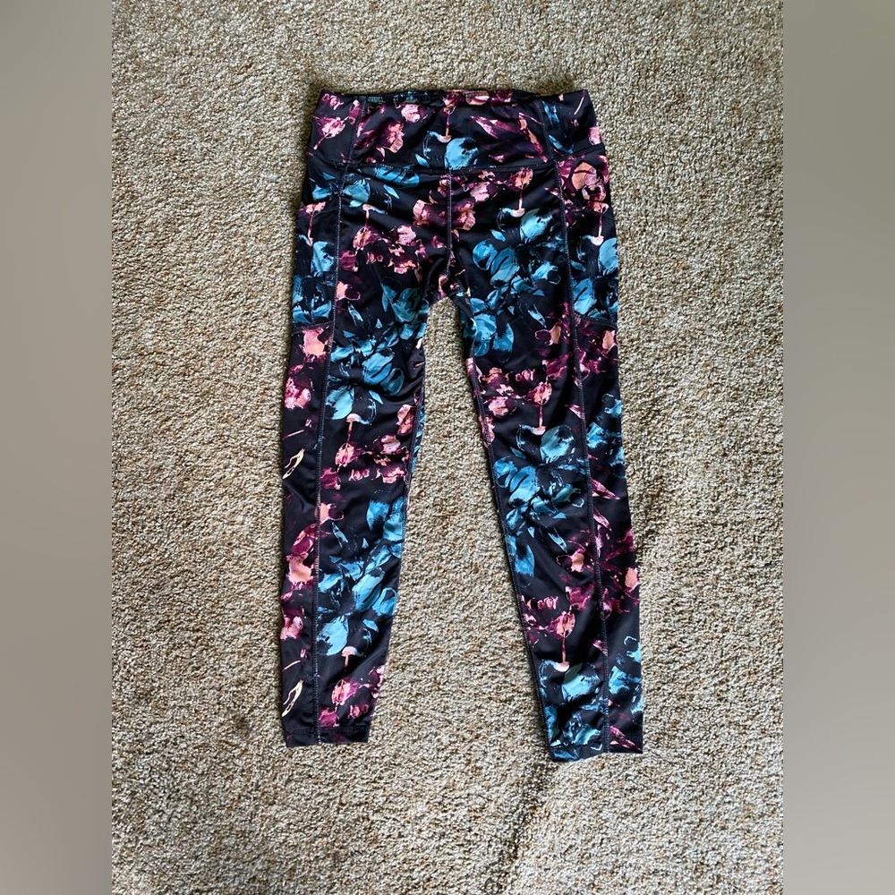 Woman’s Active Capri Leggings